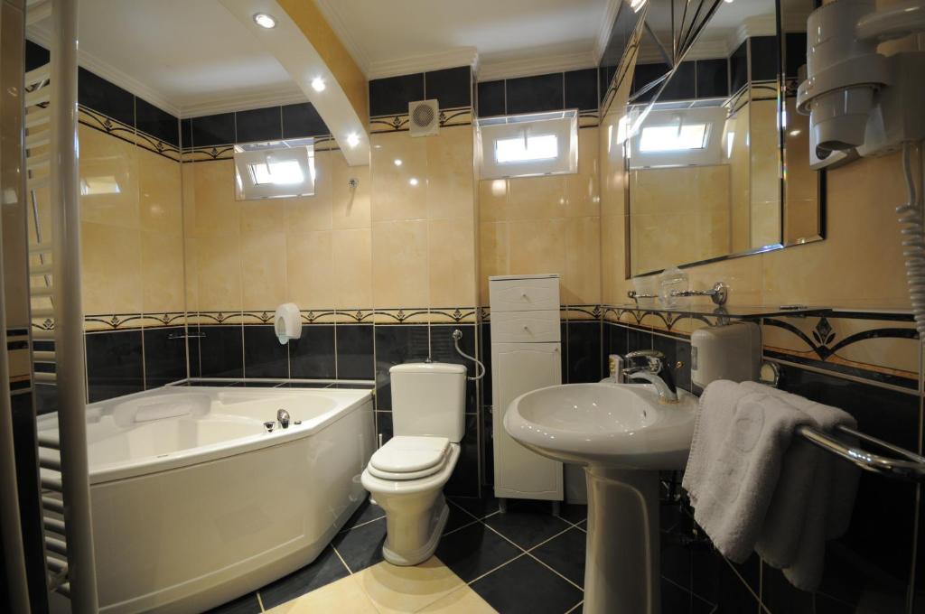 Golden Card Motel Banyaluka Oda fotoğraf