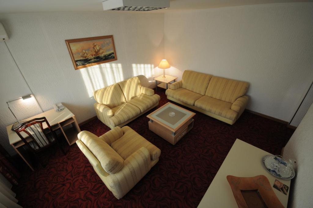 Golden Card Motel Banyaluka Oda fotoğraf