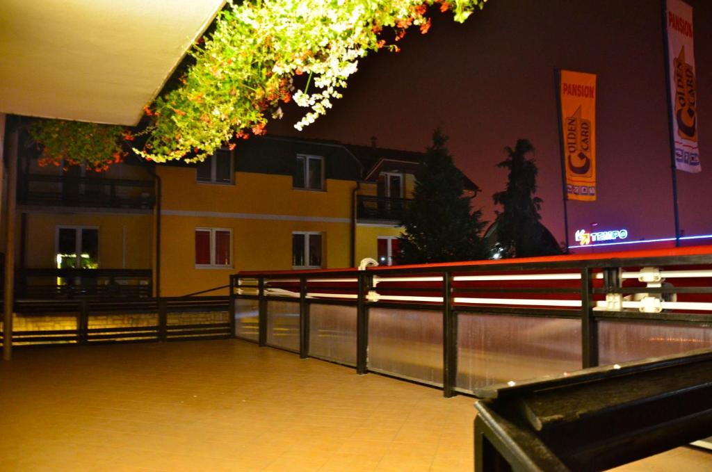 Golden Card Motel Banyaluka Dış mekan fotoğraf